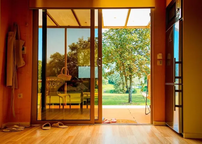 Vrba Premium Riverside Mobile House Big Berry