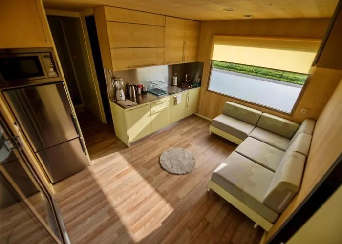 Vrba Premium Riverside Mobile House Big Berry *